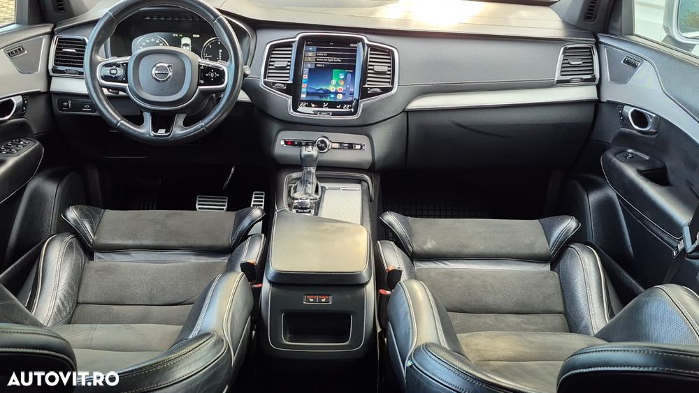 Volvo XC 90 D5 AWD Geartronic RDesign - 13