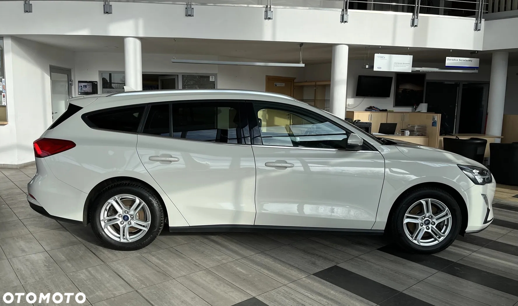 Ford Focus - 7