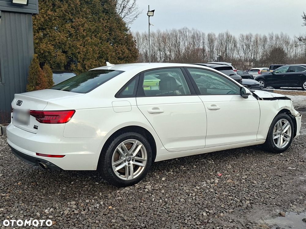 Audi A4 Limousine 2.0 TFSI Quattro S tronic - 9