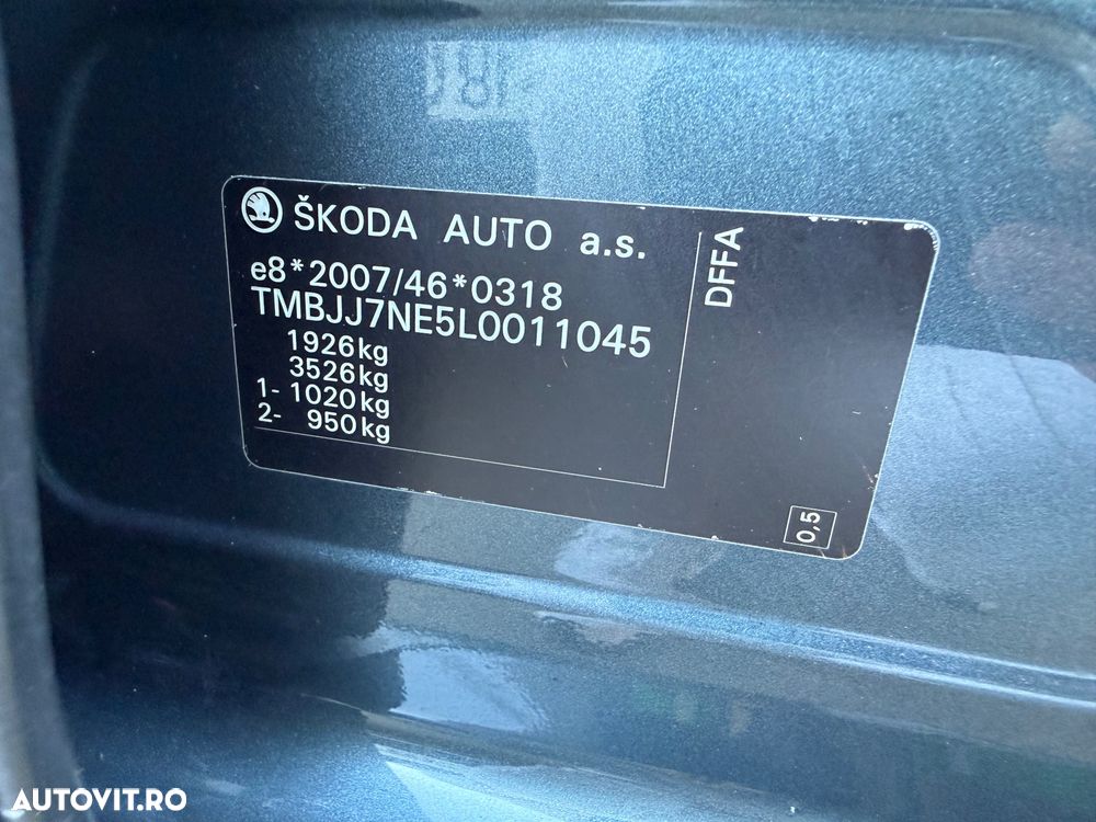 Skoda Octavia 2.0 TDI DSG Soleil - 24