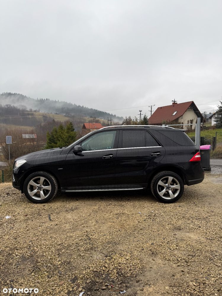 Mercedes-Benz ML 350 BlueTEC 4-Matic - 28