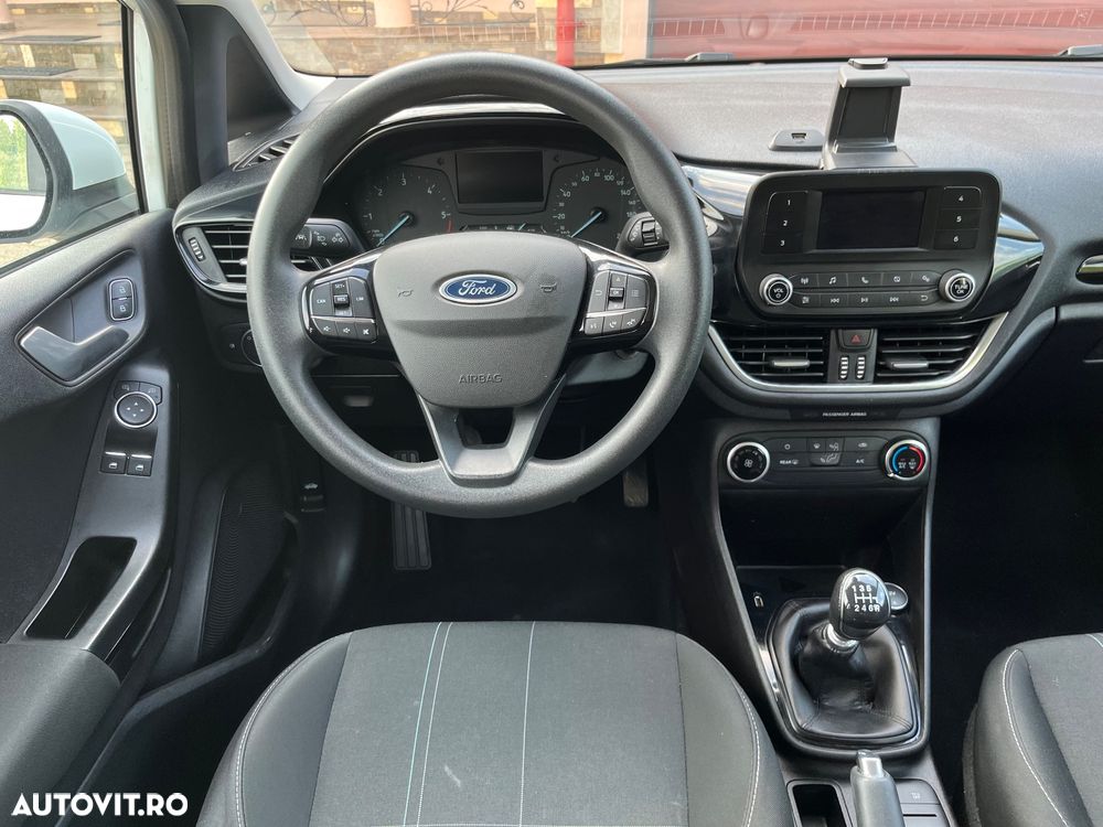 Ford Fiesta 1.5 TDCi Titanium - 8
