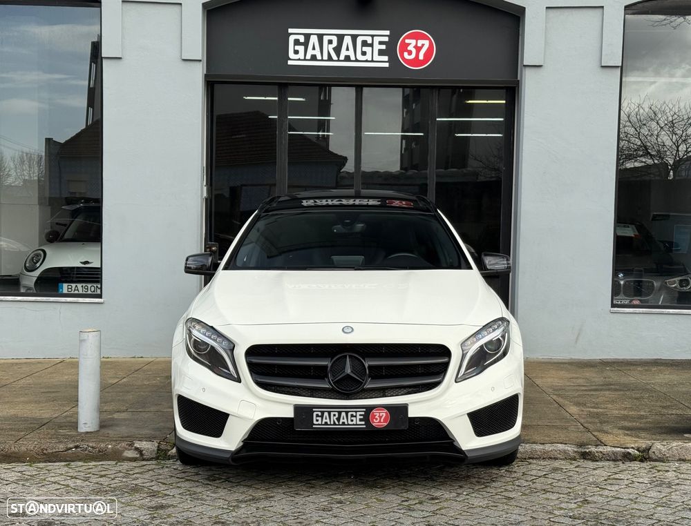Mercedes-Benz GLA 180 CDI AMG Line - 2