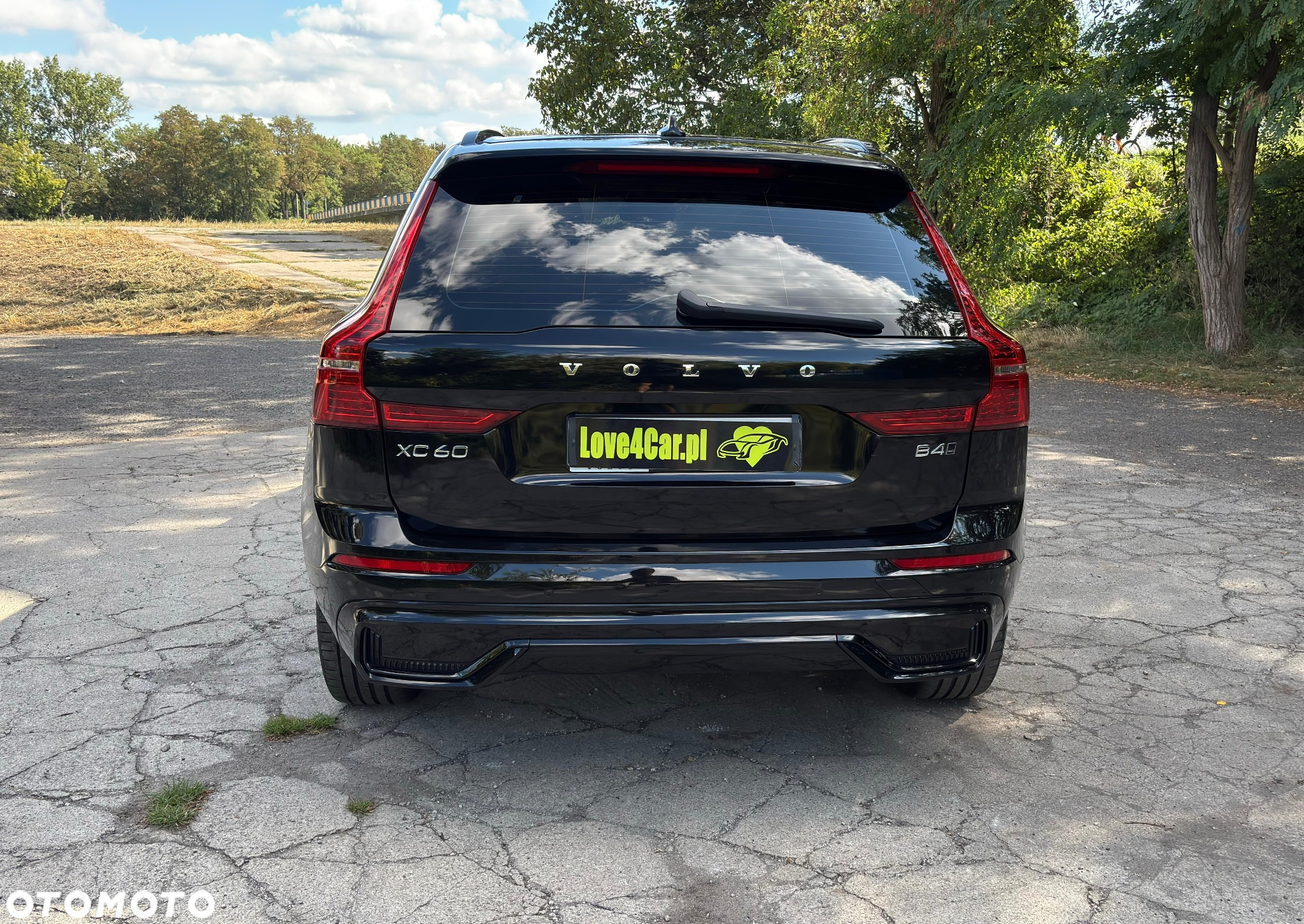 Volvo XC 60 D4 AWD R-Design - 8