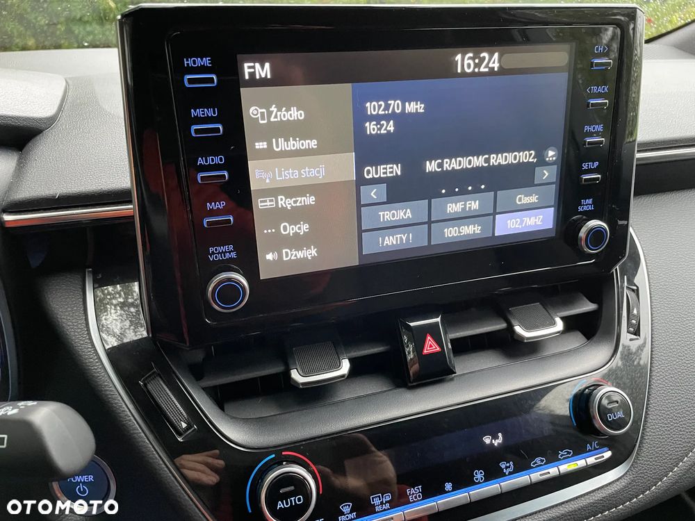Toyota Corolla 1.8 Hybrid Comfort - 13