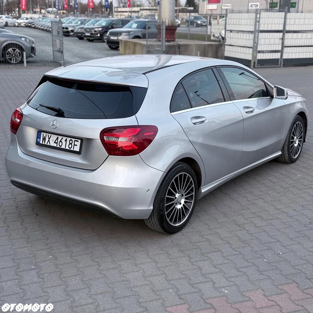 Mercedes-Benz Klasa A 180 7G-DCT Style - 3