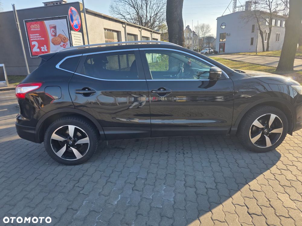 Nissan Qashqai - 24