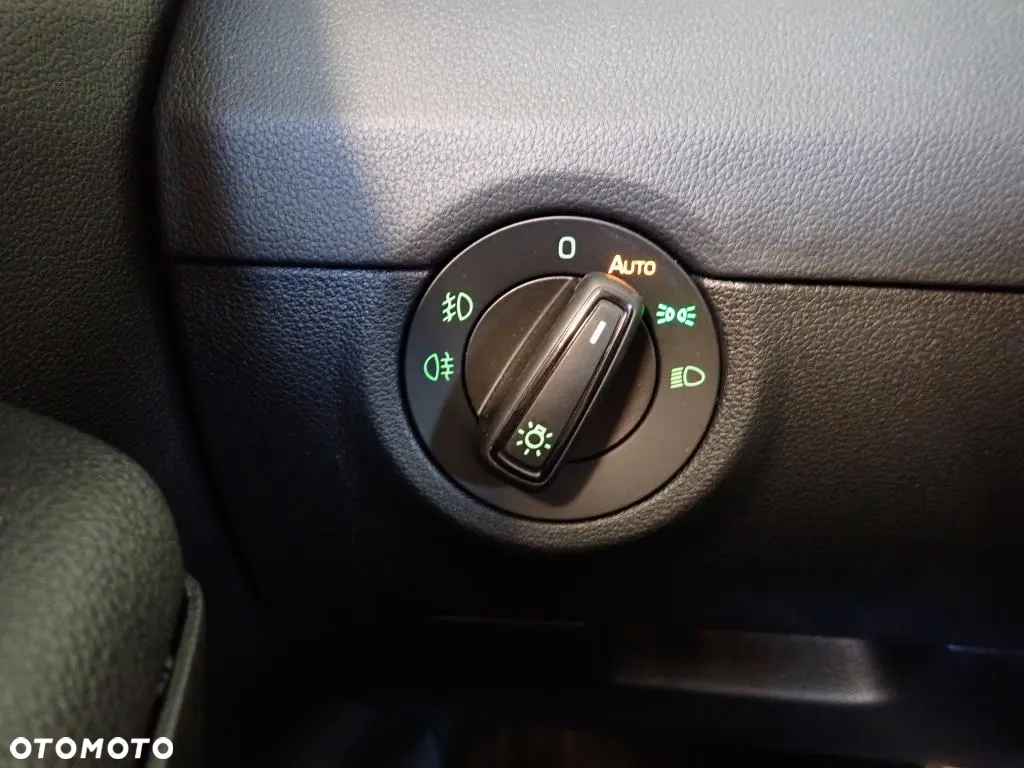 Skoda Octavia 1.5 TSI ACT Ambition - 16