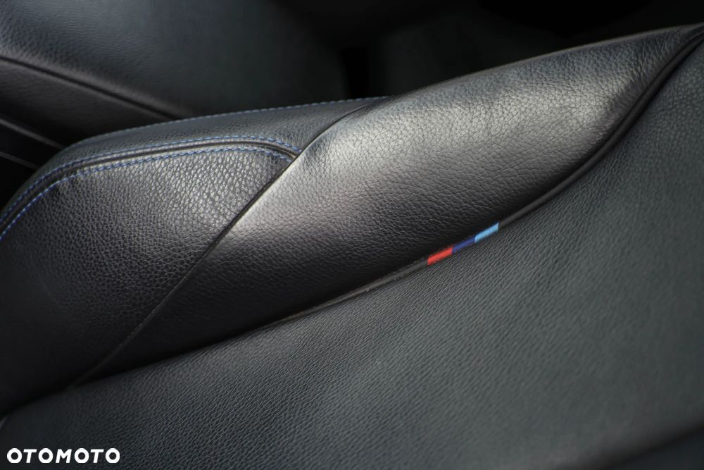 BMW Seria 1 120d Edition M Sport Shadow - 23