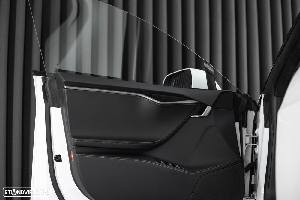 Tesla Model S 100 kWh Long Range AWD - 42