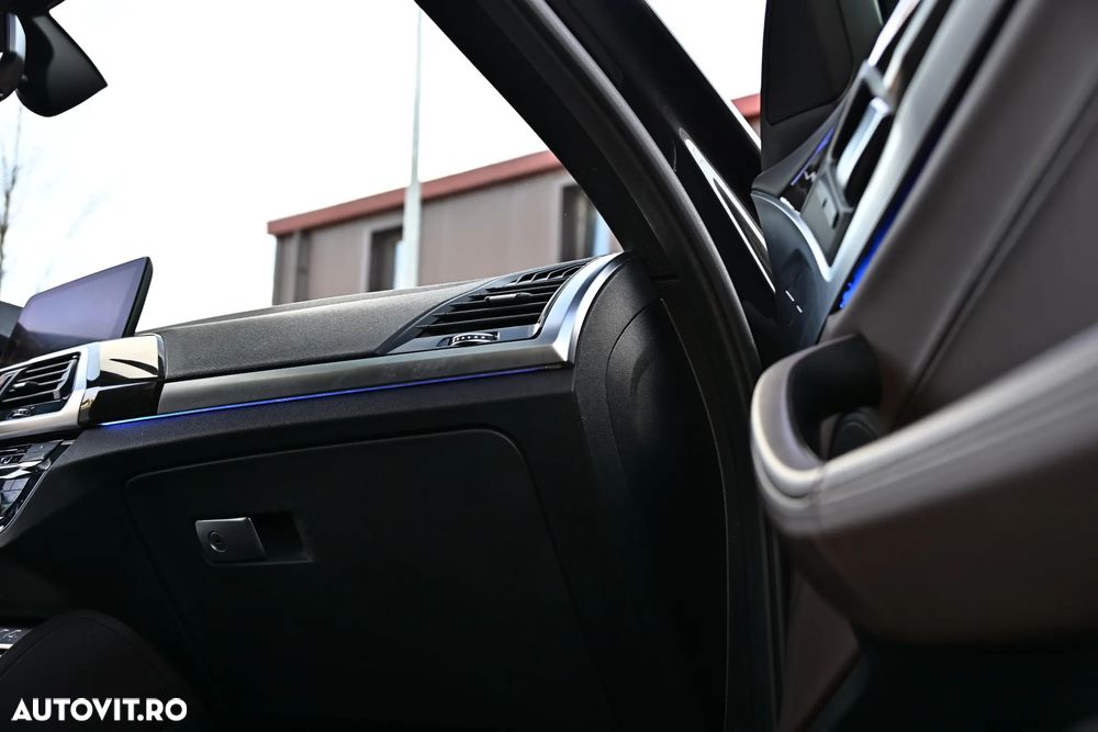 BMW X4 xDrive30i AT xLine - 27