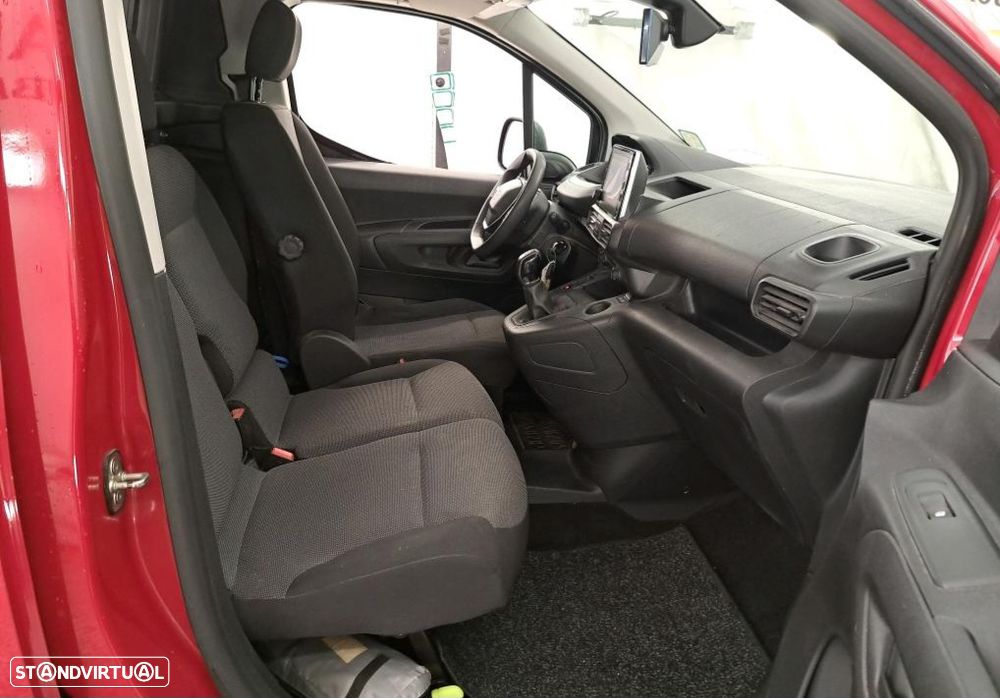 Peugeot Partner Asphalt 1.6 HDi 100cv Câmara CarPlay IVA Dedutível - 7
