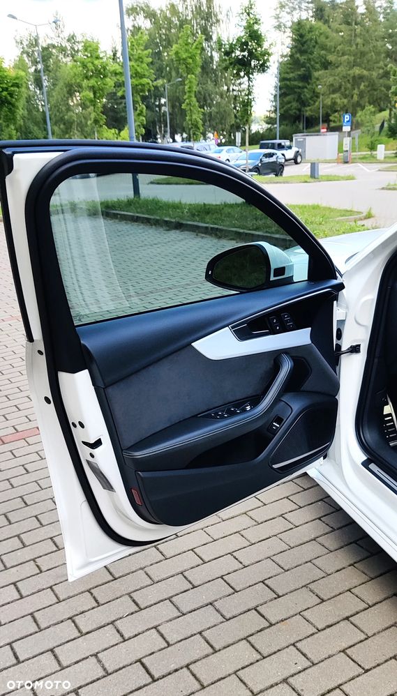 Audi A4 Limousine 2.0 TFSI quattro S tronic sport - 17