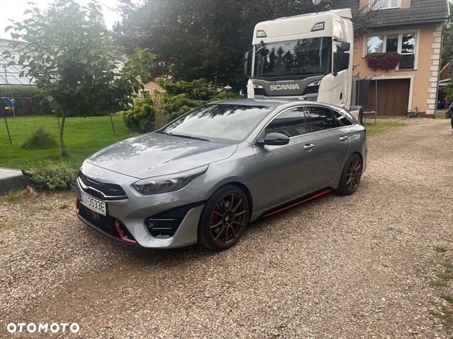 Kia ProCeed - 2