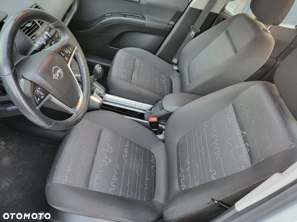 Opel Meriva 1.4 T Cosmo - 33