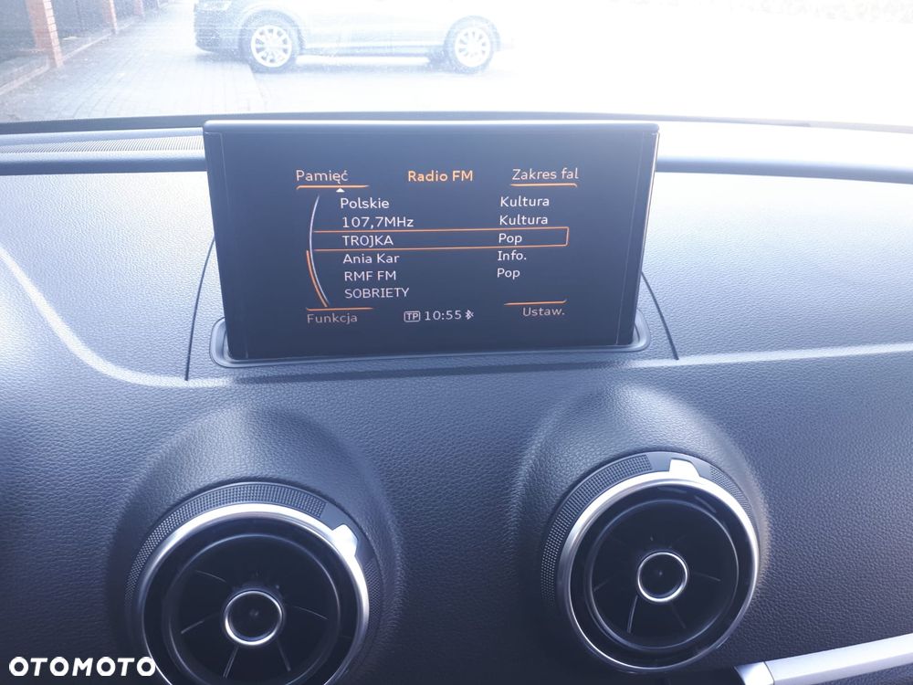 Audi A3 Sportback 1.6 TDI DPF Ambiente - 21