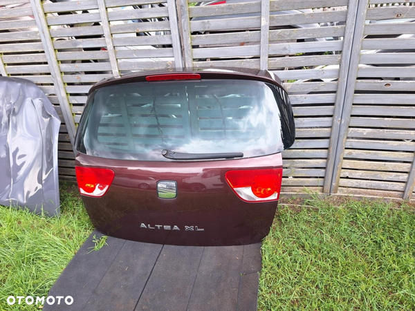 TYLNA KLAPA KOMPLETNA SEAT ALTEA XL LS3Y BORDO METALIC