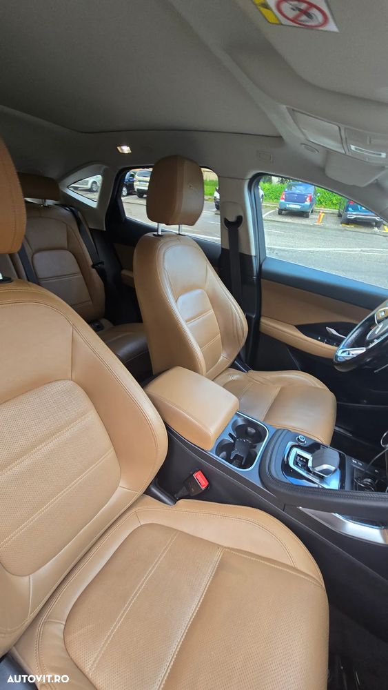 Jaguar E-Pace D165 AWD R-Dynamic Black - 6