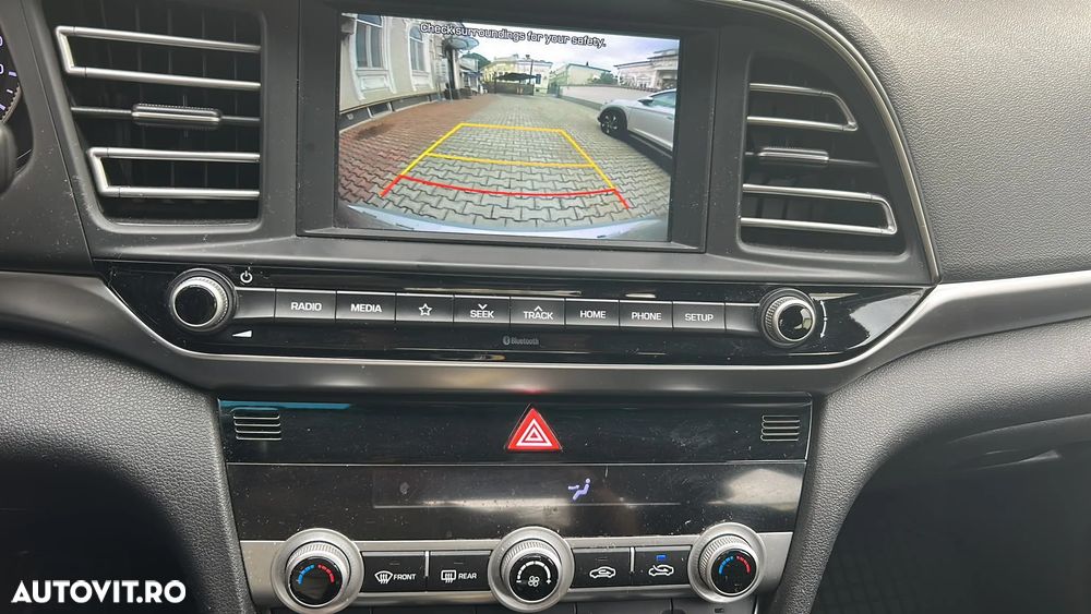 Hyundai Elantra 1.6 MPi Classic - 14