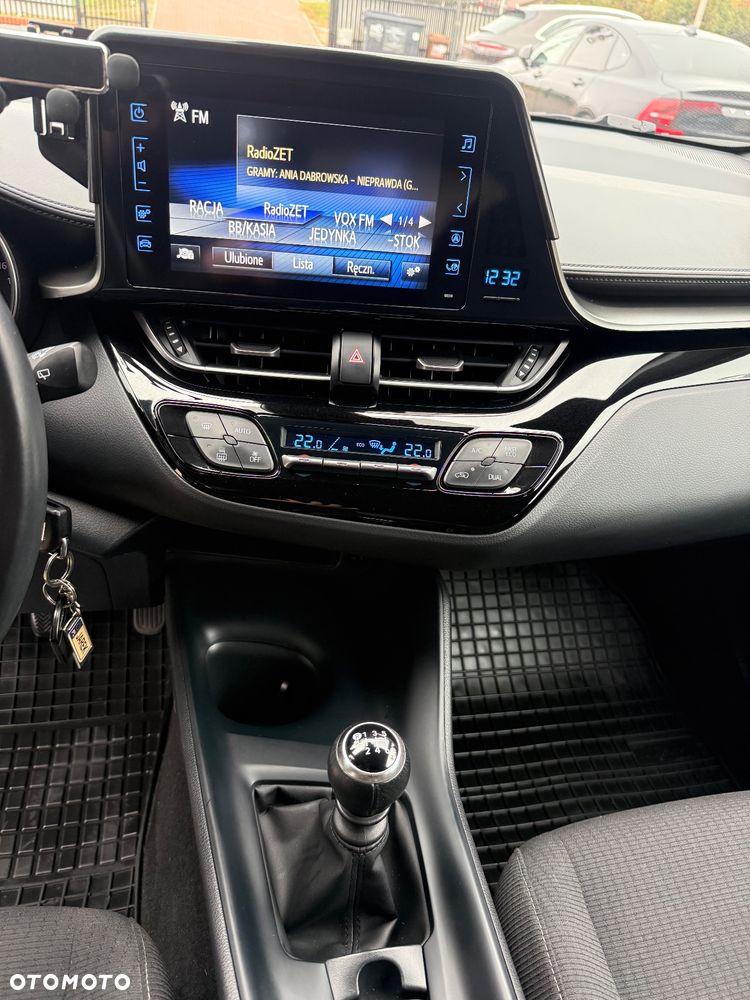 Toyota C-HR 1.2 T Premium - 12