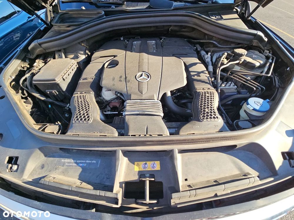 Mercedes-Benz GLS 450 4Matic 9G-TRONIC Advanced Plus - 17