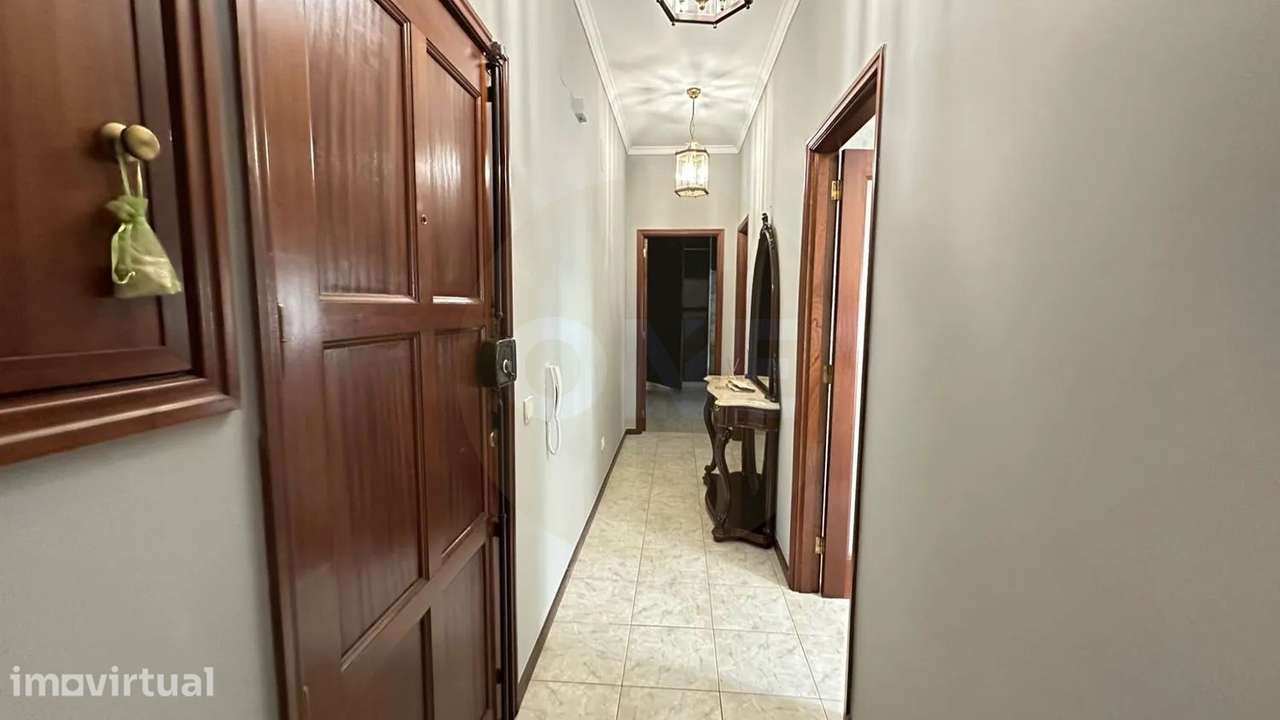Apartamento T1 para arrendamento na Póvoa de Varzim - Grande imagem: 2/15