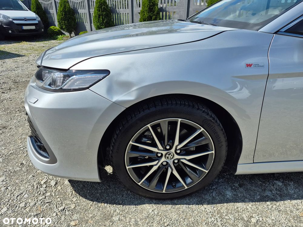 Toyota Camry 2.5 Hybrid Prestige CVT - 21