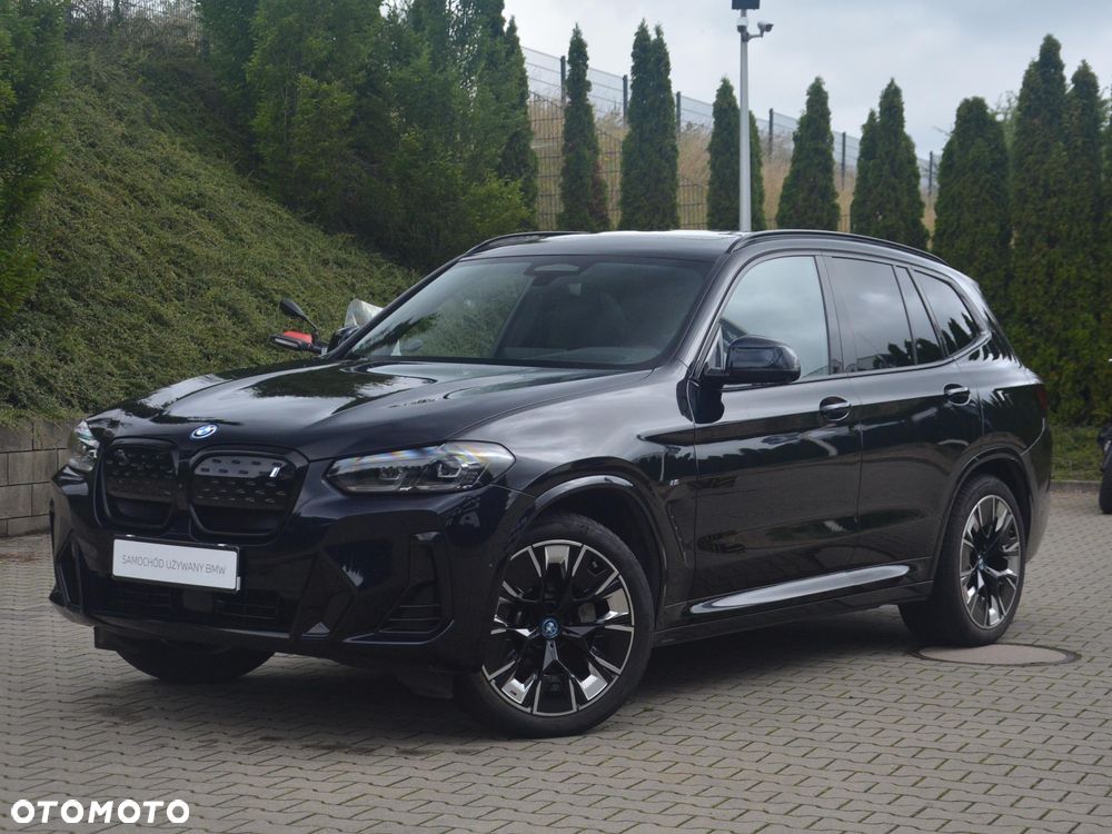 BMW iX3 Impressive - 1