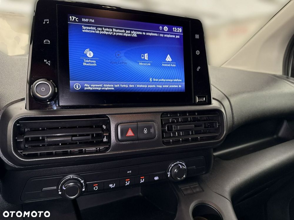 Toyota Proace City - 27