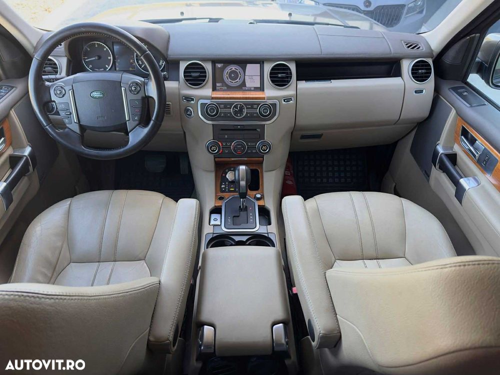 Land Rover Discovery 3.0i SD HSE Aut. - 2