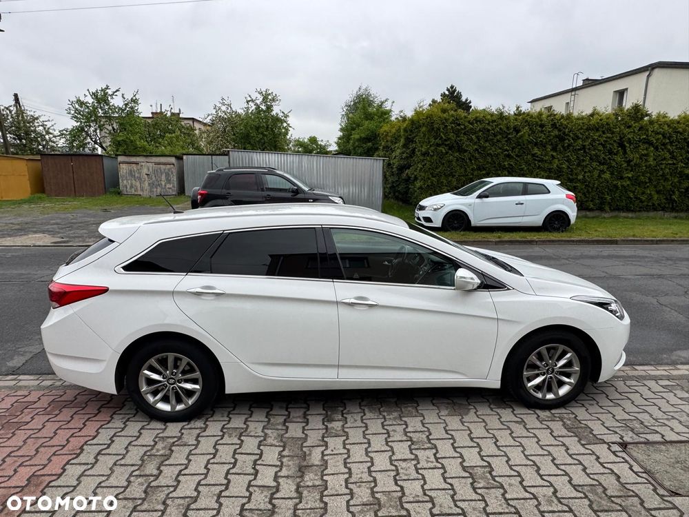 Hyundai i40 Kombi blue 1.7 CRDi Style - 18