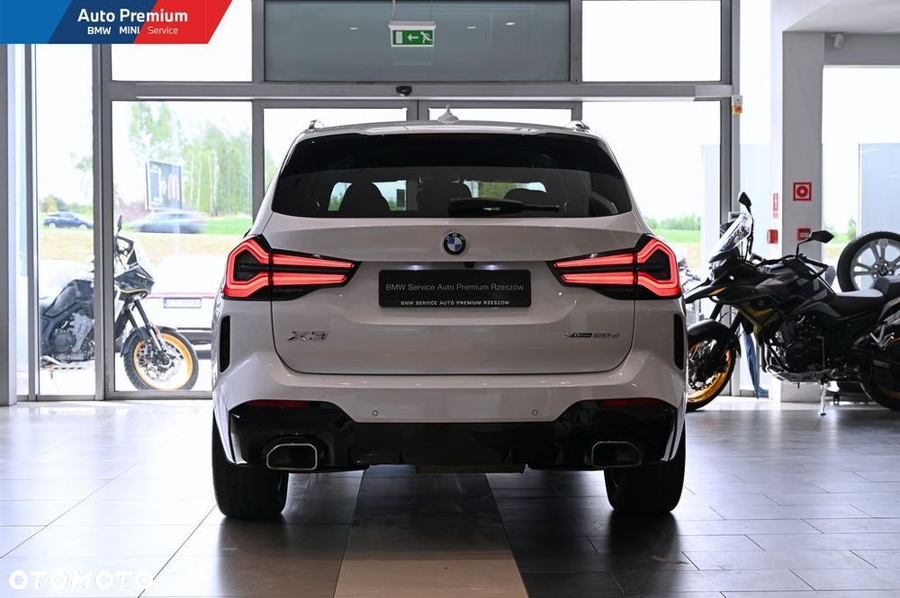 BMW X3 xDrive20d mHEV - 19