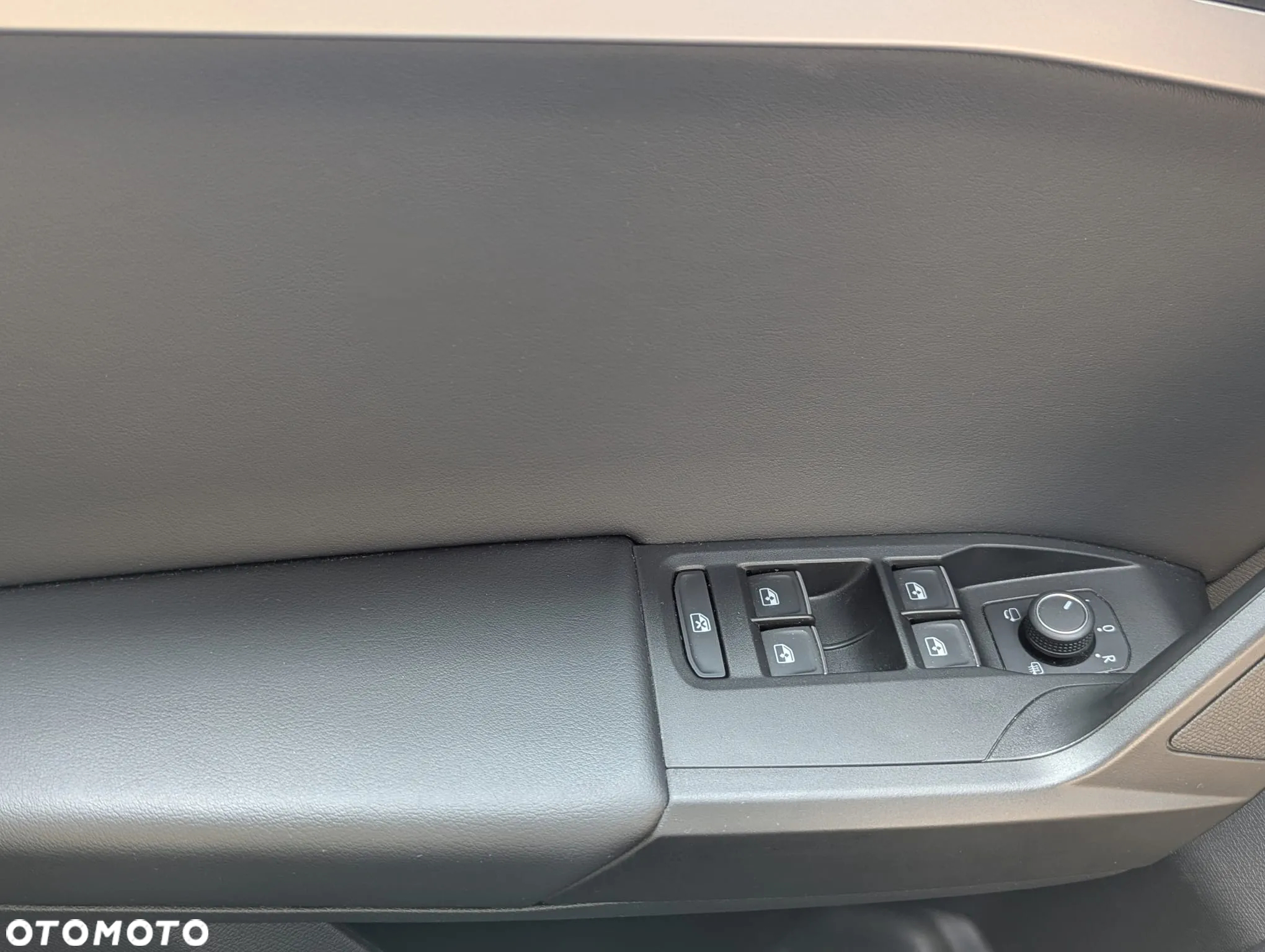 Seat Leon 1.5 TSI FR - 10