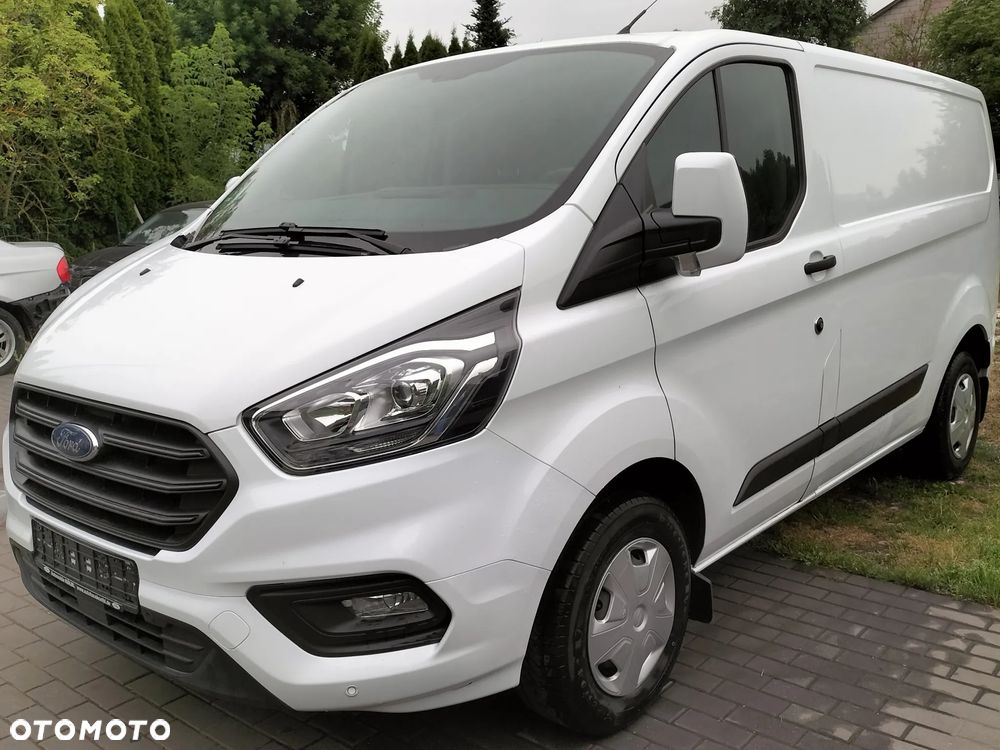 Ford TRANSIT CUSTOM - 5