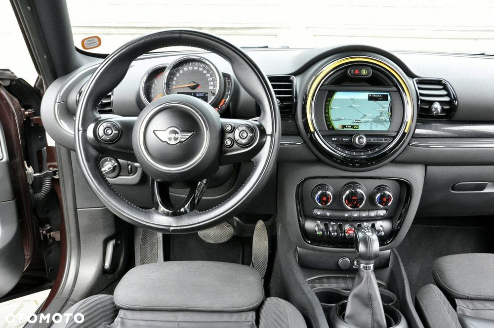 MINI Clubman Cooper D Essential Trim - 29