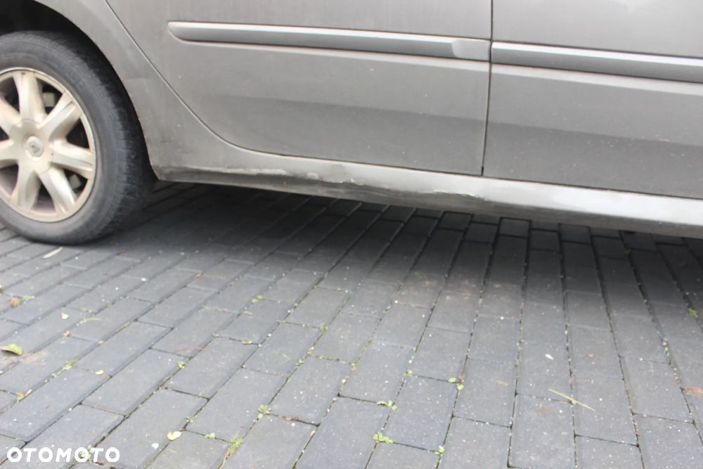 Renault Laguna 2.0 DCi Expression - 9