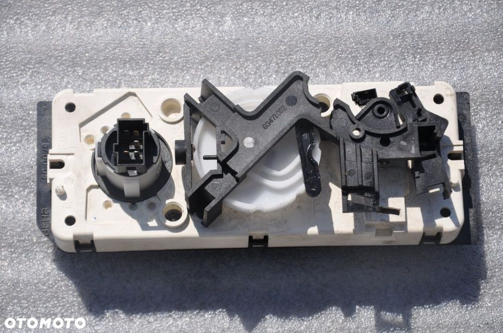 PANEL KLIMATYZACJI DAF XF 106 14R NR  G 3468002 / G 34 69 003 - 2