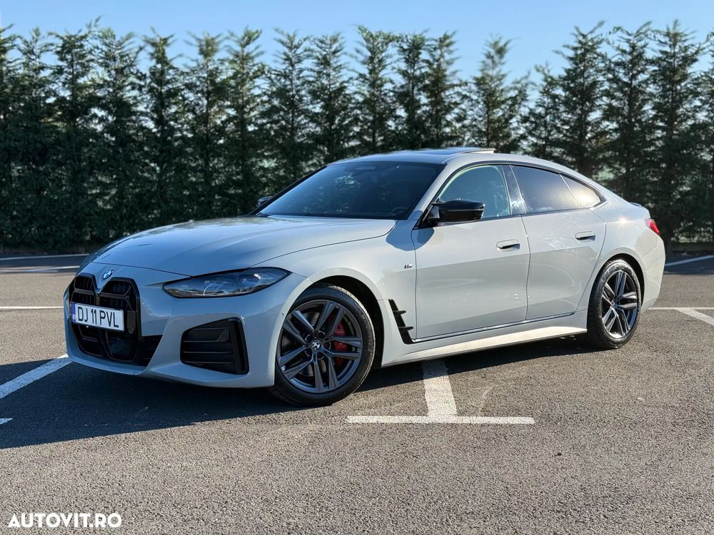 BMW M4 M440i xDrive AT MHEV - 1