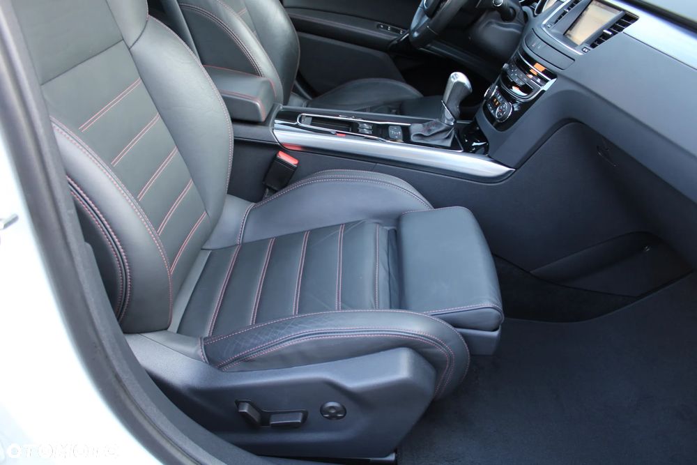 Peugeot 508 BlueHDi 180 EAT6 Stop&Start GT - 32