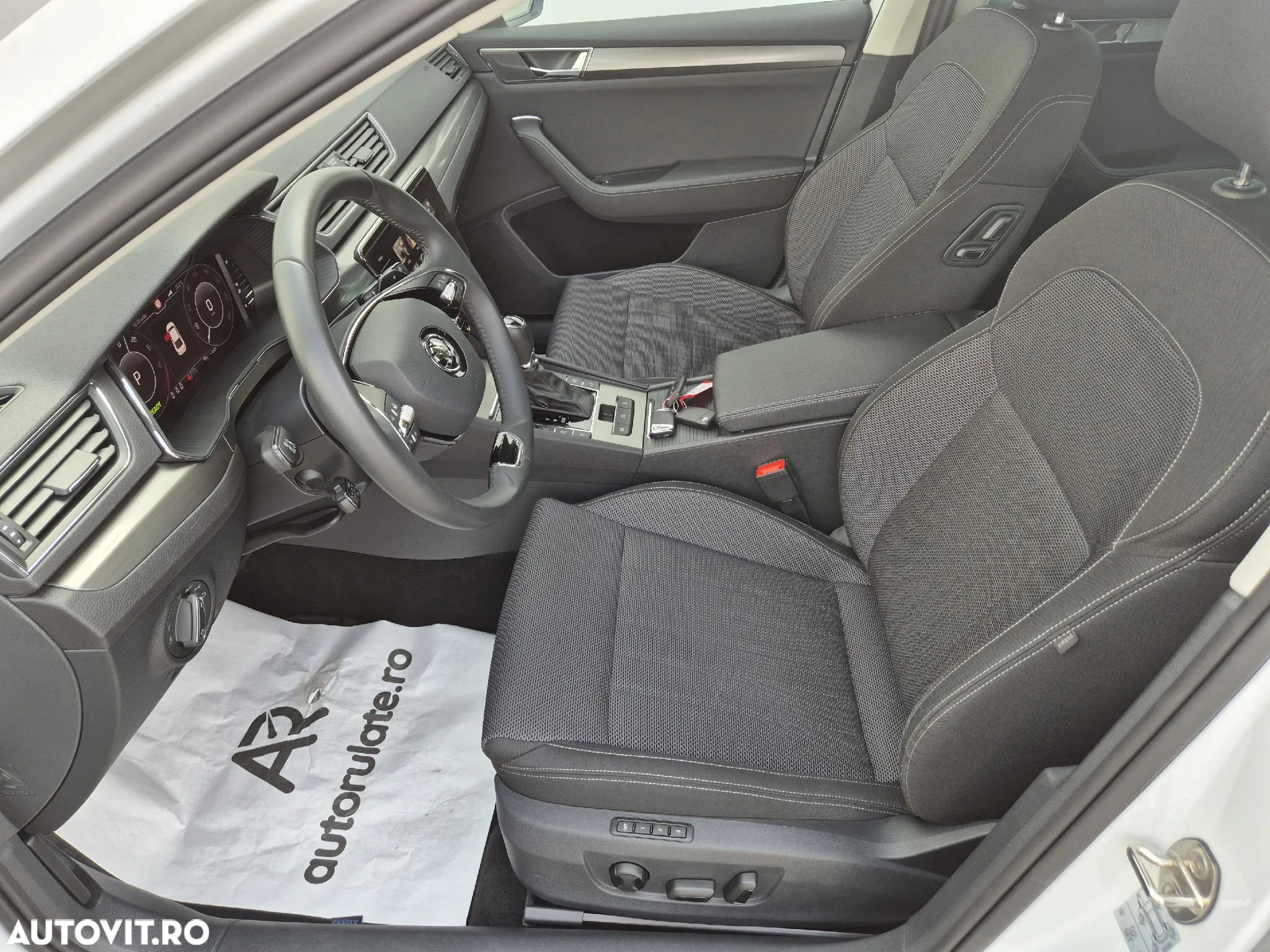 Skoda Superb 1.4 TSI iV DSG Style - 10