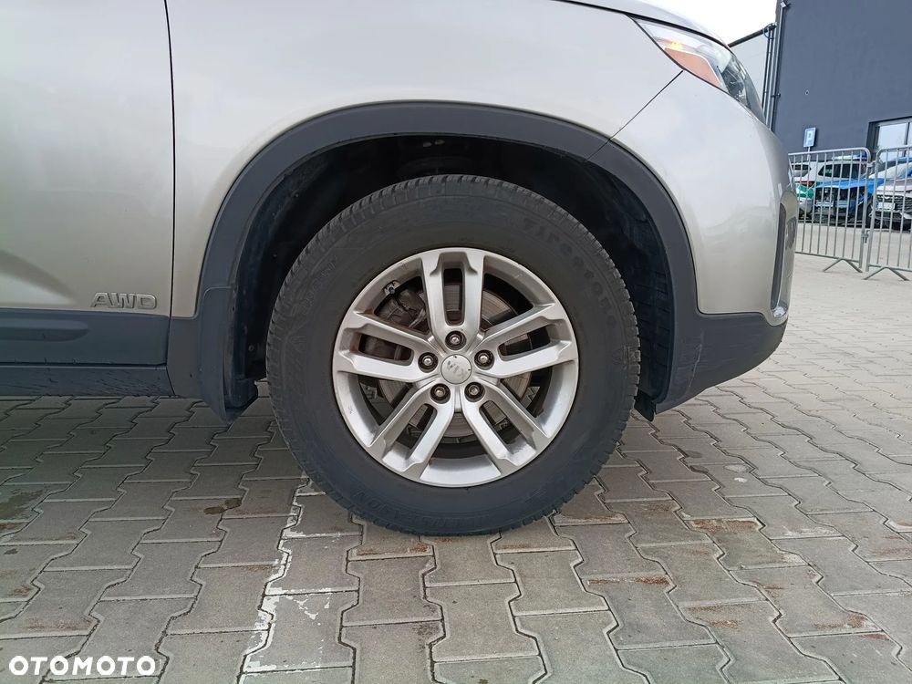 Kia Sorento 2.4 GDI L - 26