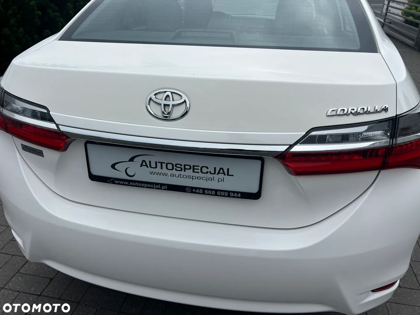 Toyota Corolla 1.6 Classic Plus - 8