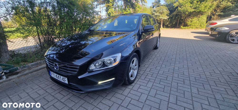Volvo V60 D4 Drive-E Momentum - 12