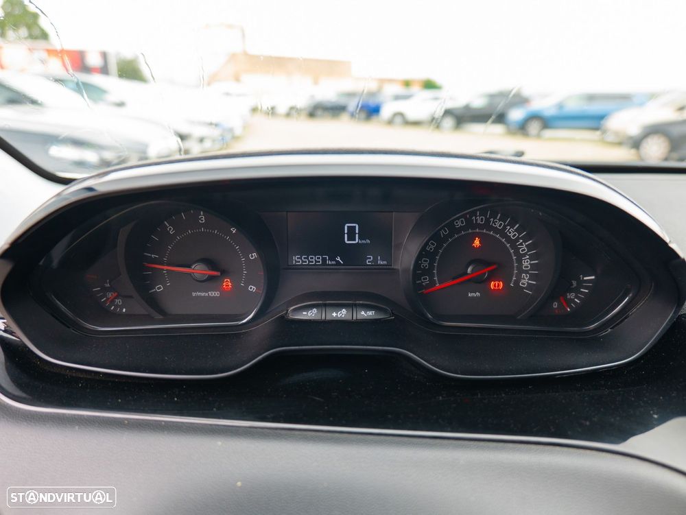 Peugeot 208 1.4 HDi - 15