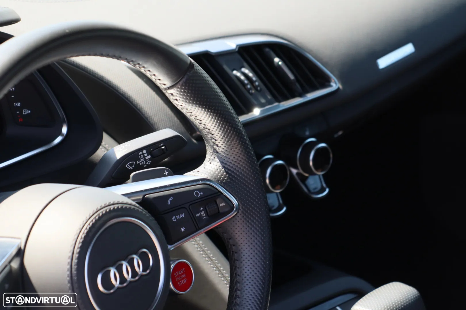 Audi R8 Spyder 5.2 FSi V10 S tronic - 9