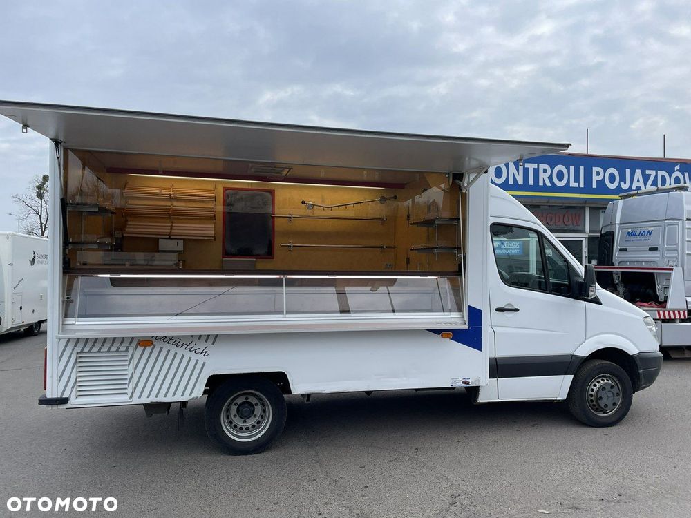 Mercedes-Benz Sprinter - 1