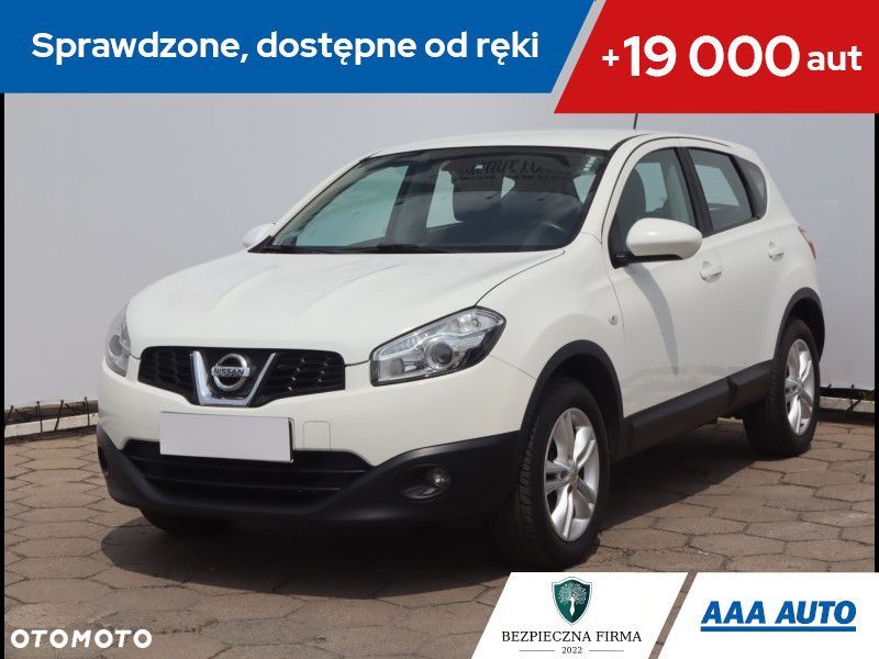 Nissan Qashqai - 1
