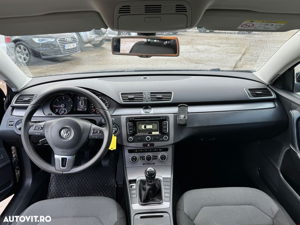 Volkswagen Passat Variant 2.0 TDI BlueMotion Technology Trendline - 10