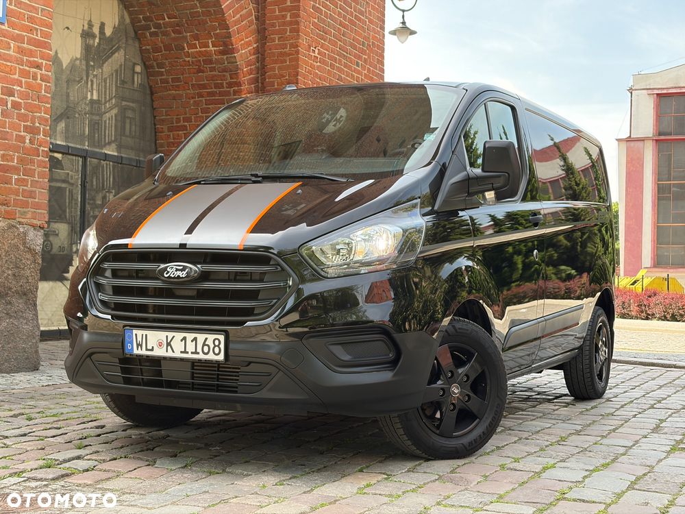 Ford Custom - 6