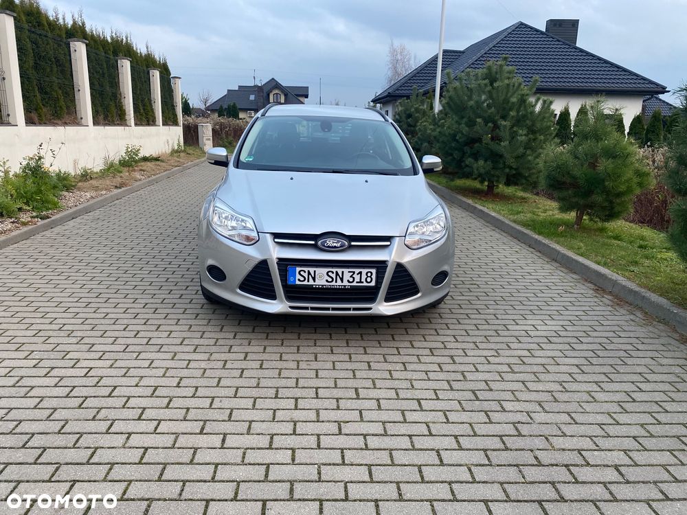 Ford Focus - 8